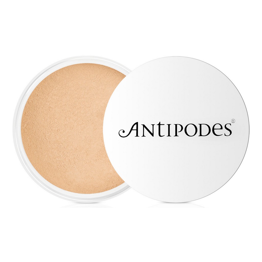Antipodes Mineral Foundation with SPF15 Light Yellow 11g